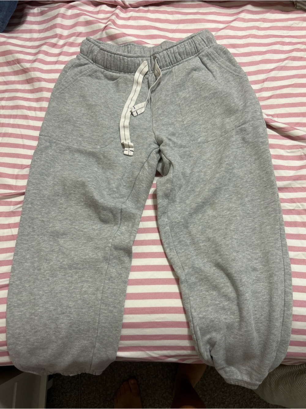 aerie Light Gray Drawstring Jogger Sweatpants